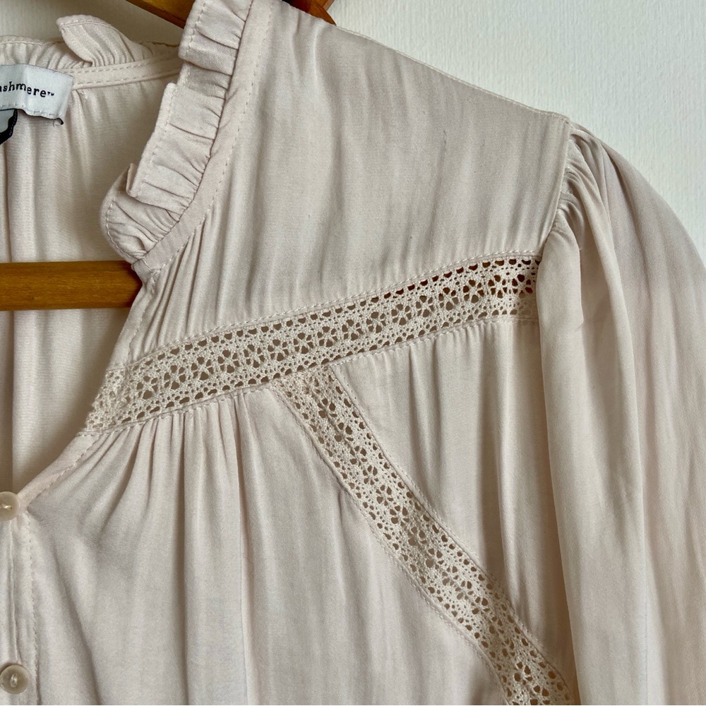 Soft Pink Women's Top Blouse - Picture 2 of 10